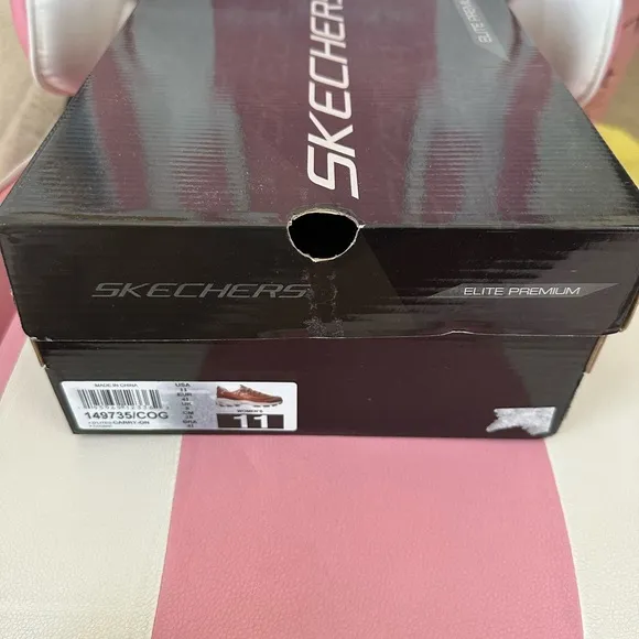 Skechers D’lites 149735 First Class Collection Elite Cognac Brown Size 11 NEW