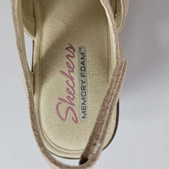 Sketchers Blush Pink Suede Parallel Wedge Peep Toe Slingback Sandals Sz 6.5 NWOT