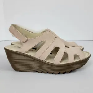 Sketchers Blush Pink Suede Parallel Wedge Peep Toe Slingback Sandals Sz 6.5 NWOT