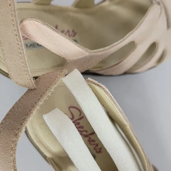 Sketchers Blush Pink Suede Parallel Wedge Peep Toe Slingback Sandals Sz 6.5 NWOT