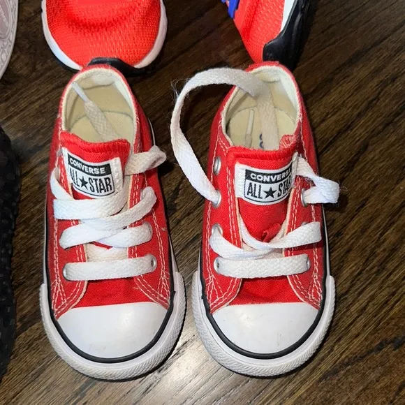 SNEAKERS FOR TODDLER 5C bu les