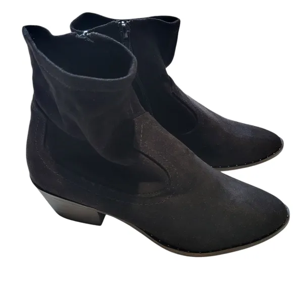 SO womens black faux suede zipper closure stacked heel ankle boots size 9 NWOB