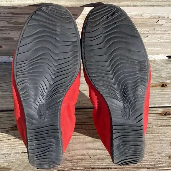 Softwalk Wish Red Suede Leather Wedge Ballet Flats Shoes Women's Size 10.5 Wide