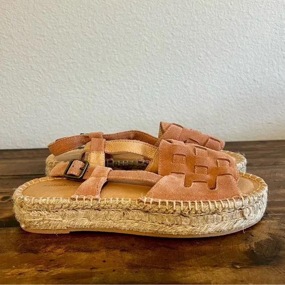Soludos Sanibel Suede Espadrille Fisherman Sandals in Sahara Pink. Size 6.5.