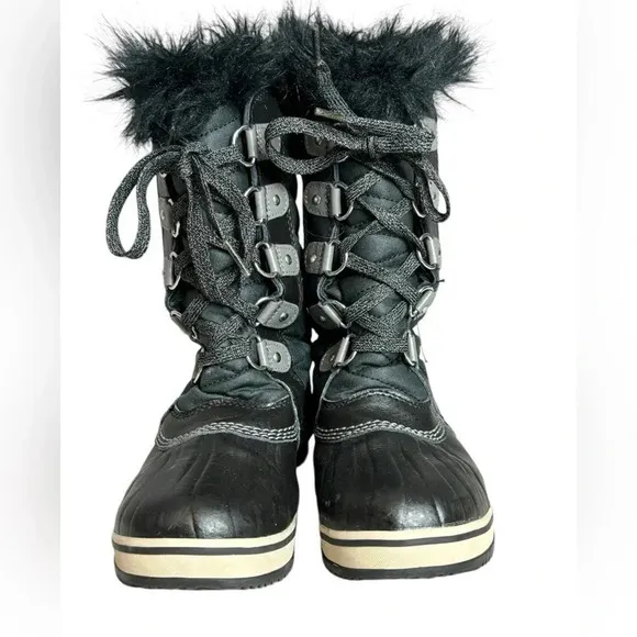 Sorel Girls Tofino II Walterproof Calf Winter Boots Black Furlined‎ Size 4