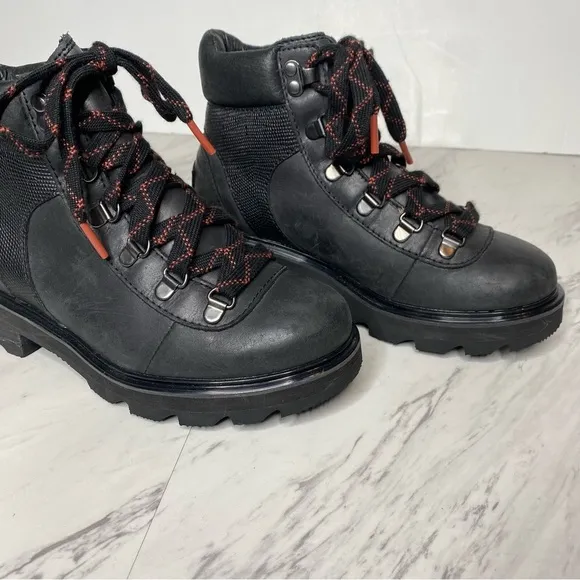 Sorel Lennox Black Leather Lace Up Hiker Boot 5 1/2