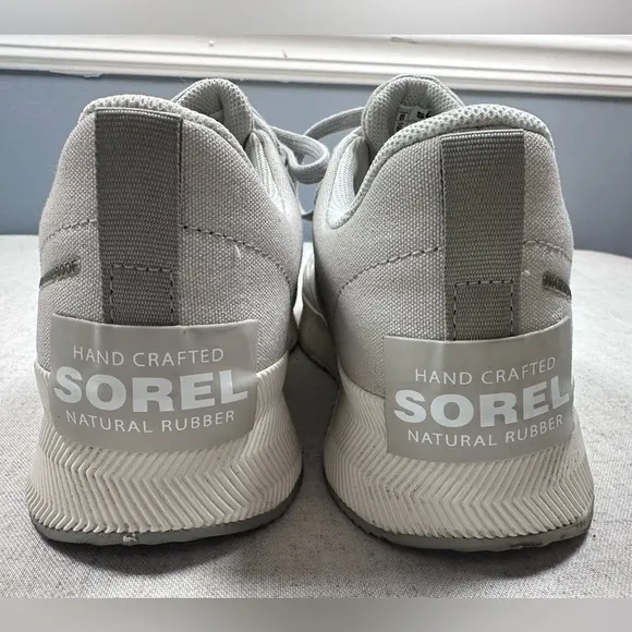 Sorel Out N About lll Low Sneakers Size 8