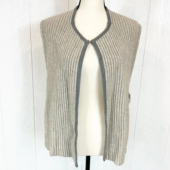 Soyer Gray and Silver Wool Sweater Vest Medium