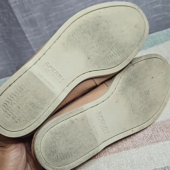 SPERRY PLUSHWAVES