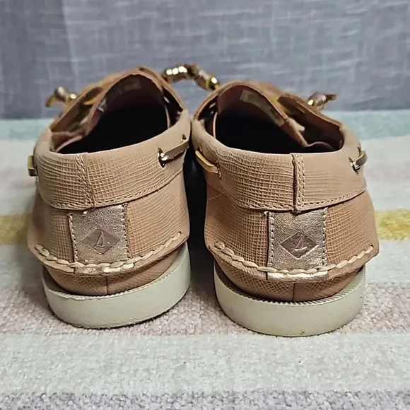 SPERRY PLUSHWAVES