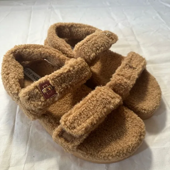 Steve Madden Mona Sandals Camel Brown Soft Faux Fur