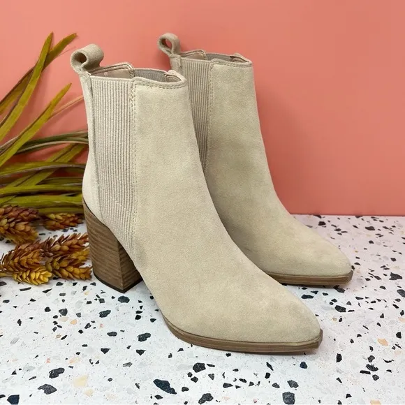 Steve Madden Trekk Sand Tan Pointed Suede Leather Stacked Heel Boots Sz 6.5