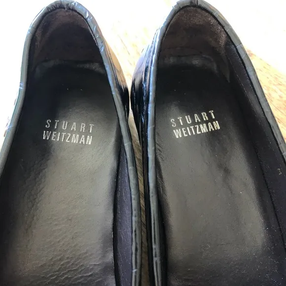 Stuart Weitzman Croc Embossed Black Leather Loafers Sz 7