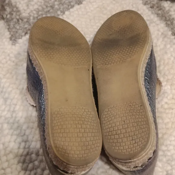 Stuart Weitzman espadrilles