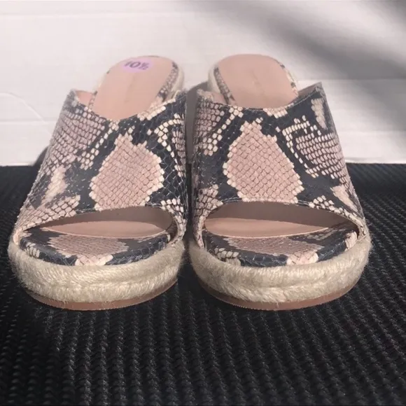 🆕Stuart Weitzman Leather Espadrilles