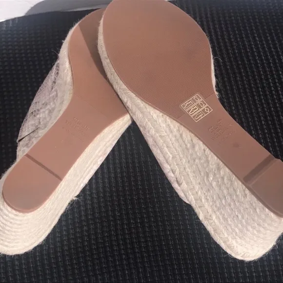 🆕Stuart Weitzman Leather Espadrilles