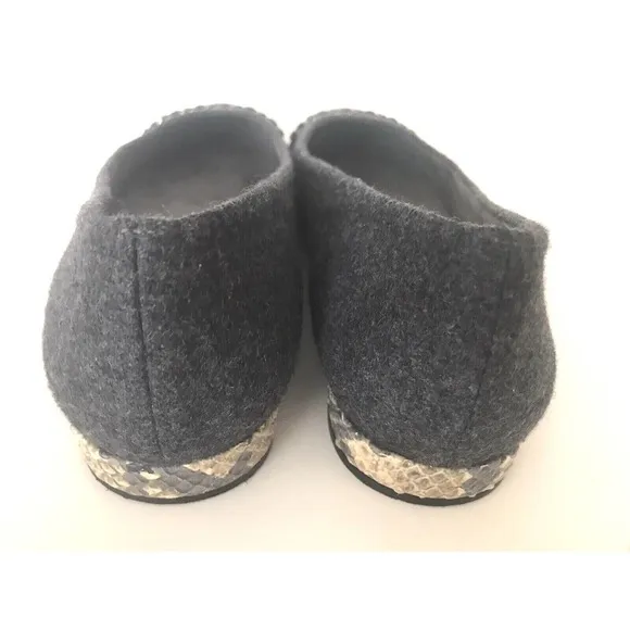 Stuart Weitzman Legacy Ballet Flats 9M Gray Wool Leather Snake Cap Toe