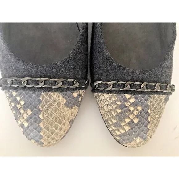 Stuart Weitzman Legacy Ballet Flats 9M Gray Wool Leather Snake Cap Toe