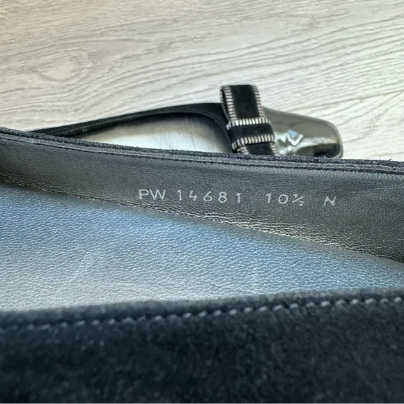 Stuart Weitzman Patent Leather and Suede Ballet  Bow Flats Black Sz 10.5 Narrow
