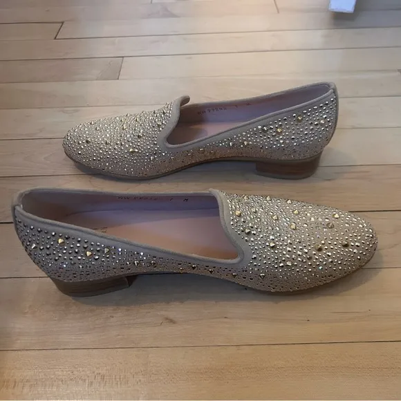 Stuart Weitzman SLIPBEADS TAN BEIGE SUEDE Studded Stud Rhinestone Loafer Flat 7M