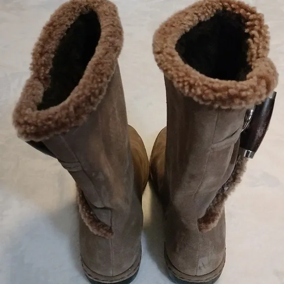 Stuart Weitzman Suede Mid-Calf Boots size 5m