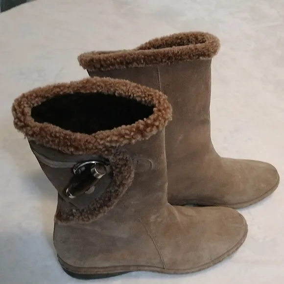 Stuart Weitzman Suede Mid-Calf Boots size 5m