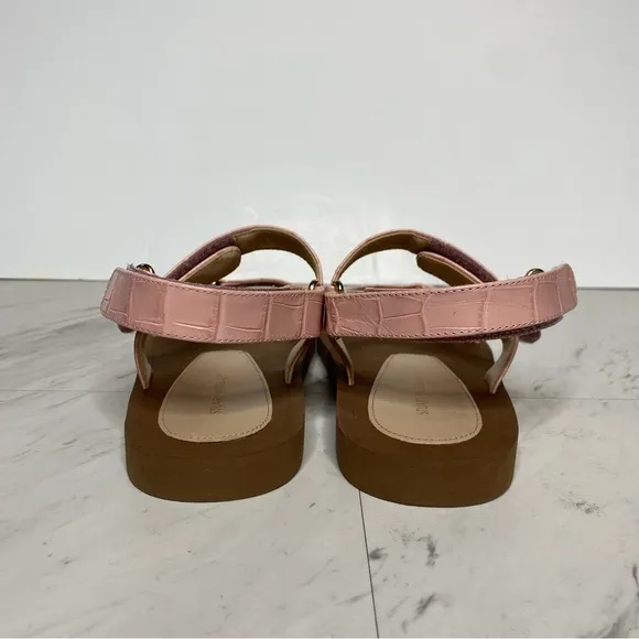 Stuart Weitzman Vail Pink Crocodile Sport Sandal 8B