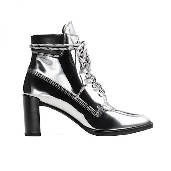 Stuart Weitzman X Gigi Hadid Boots!!!