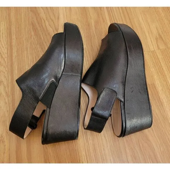 Stuart Weitzman OffSet Peep-Toe Platform Sandals 7