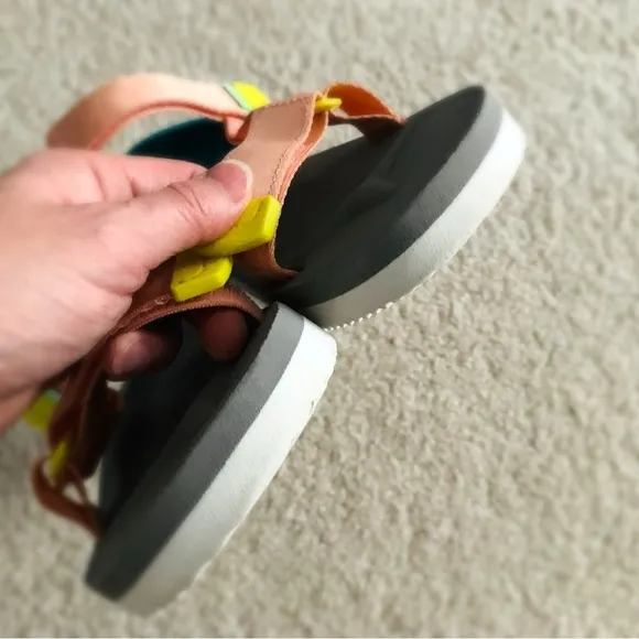 SUICOKE DEPA-CAB Sandal in PINK / GRAY