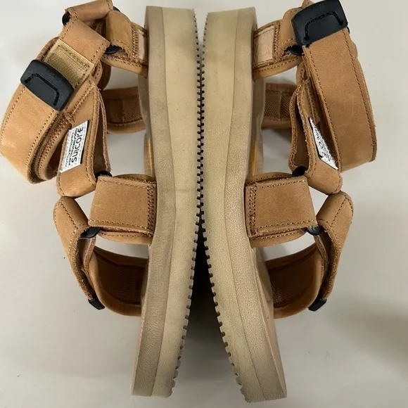 Suicoke Depa Sandals Tan Beige Velcro V2NU Color size 5 / 6