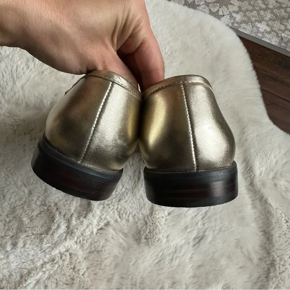 Talbots Laura leather tassel loafers Size 9 Gold Metallic Minimalist Corpcore