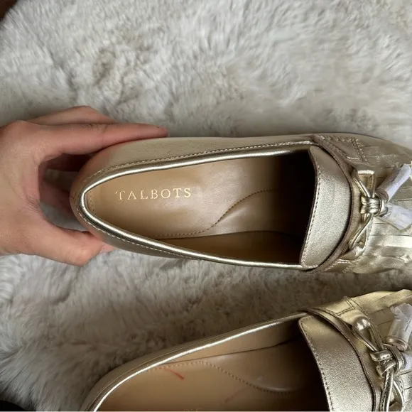 Talbots Laura leather tassel loafers Size 9 Gold Metallic Minimalist Corpcore