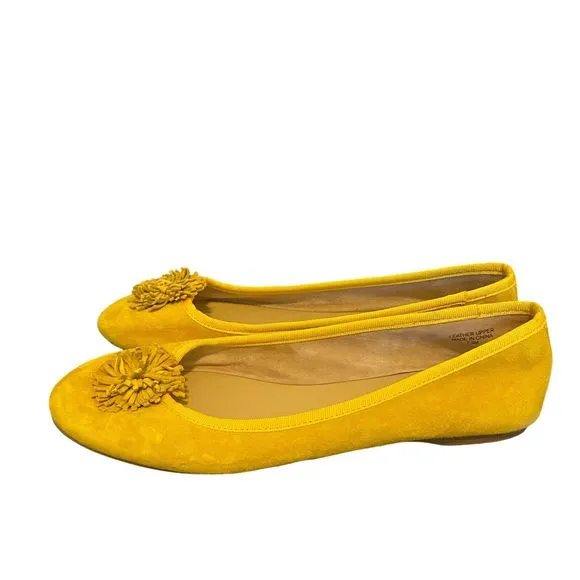 Talbots Penelope Pom Pom Ballet Flats 7.5 Suede Mustard Yellow Preppy Academia