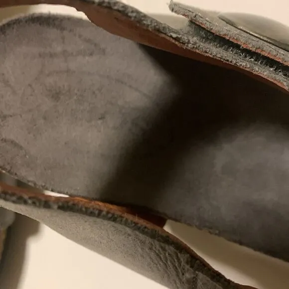 TAOS, wedge sandals, size 8. (41). Slightly used