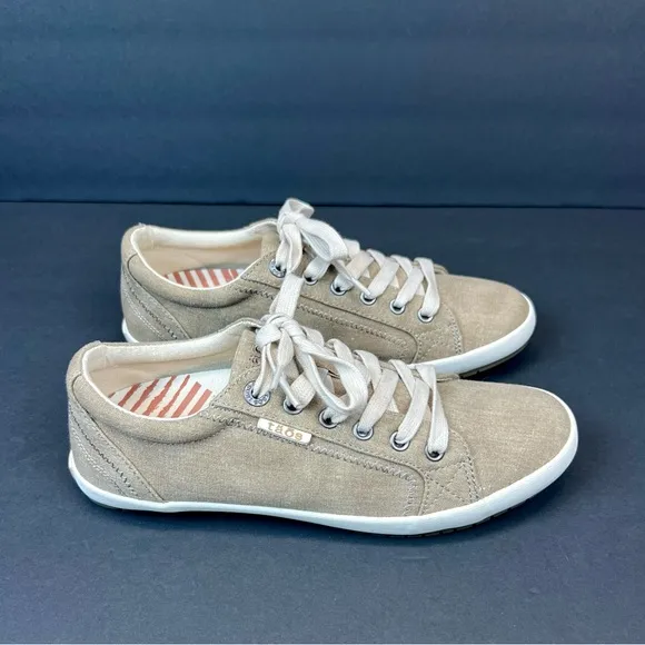 Taos Womens Star Sneakers Shoes Khaki STA-12844 Canvas Low Top Lace Up Size 8