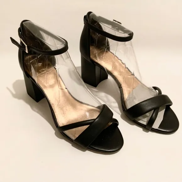 Ted Baker Sheaha Ankle Strap Heels Black Leather Sandals 6.5 Block Heel Pumps 37