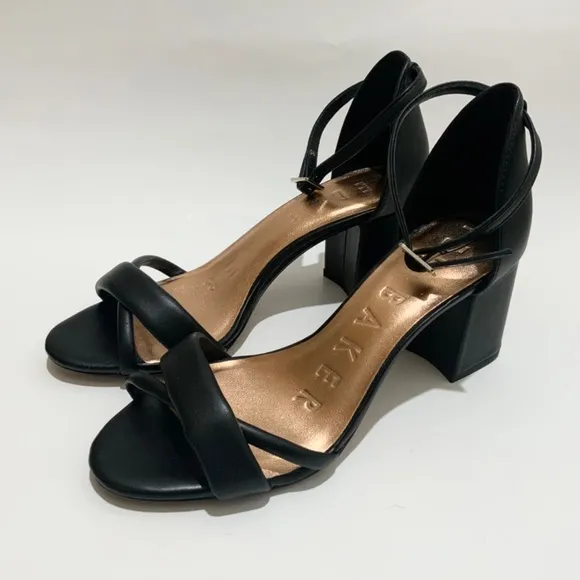 Ted Baker Sheaha Ankle Strap Heels Black Leather Sandals 6.5 Block Heel Pumps 37