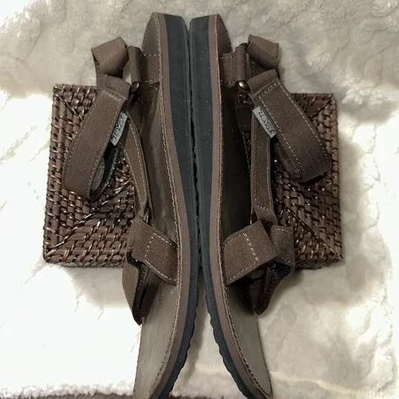 TEVA 13 Brown Original Universal Menswear Leather Canvas Velcro Straps Sandals