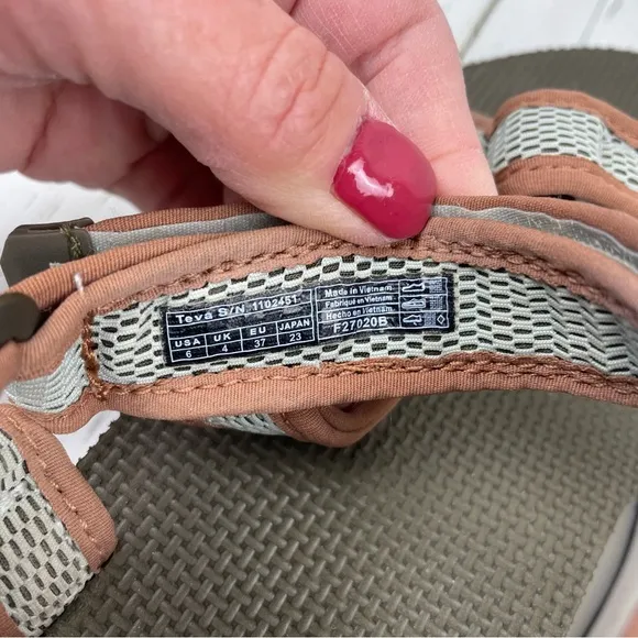 TEVA Flatform Universal Mesh Print Platform Sandals *Olive/Sea Foam‎