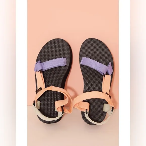 TEVA Flatform Universal Sandals - Sherbet
