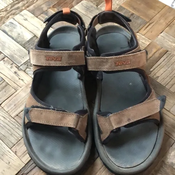 Teva Mens Outdoor Sandals Style 4144