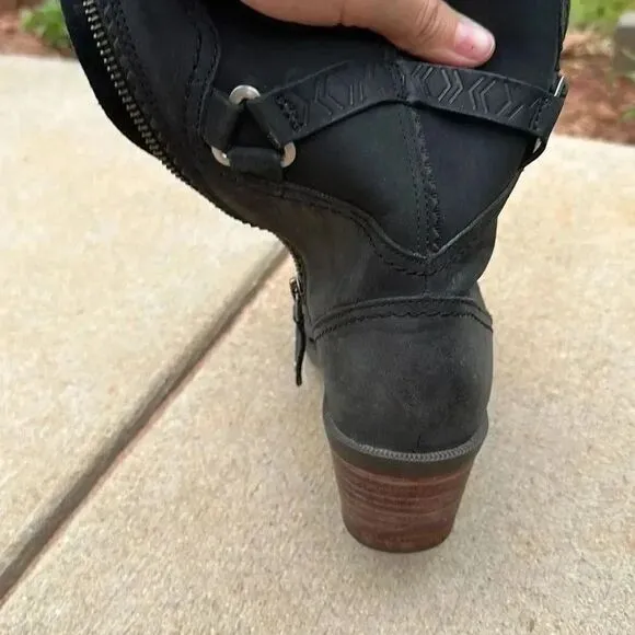 Teva Foxy Nubuck Mid Calf Leather Boots