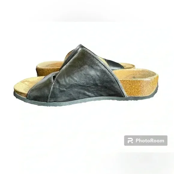 Think! Mizzi 2 Strap (adjustable velcro) Black Sandals Size 9.5 -EU 40