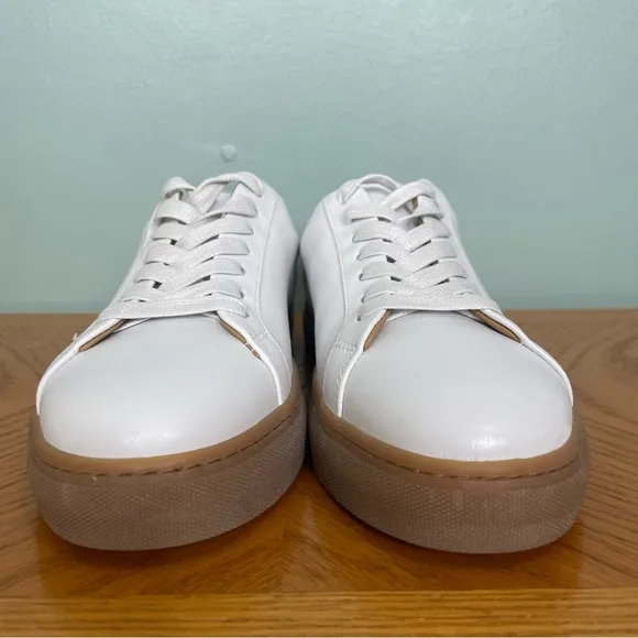 Thursday Everyday Women’s Legacy Sneakers White Green Leather Size 8 Gum Soles