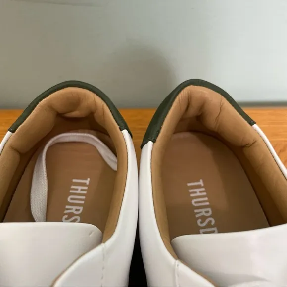 Thursday Everyday Women’s Legacy Sneakers White Green Leather Size 8 Gum Soles