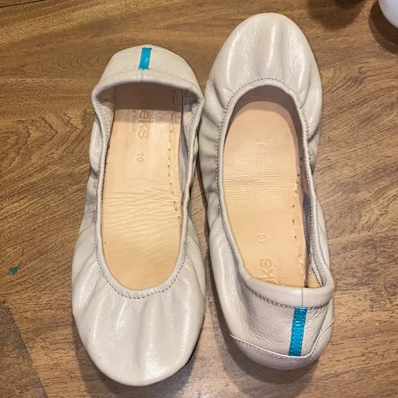 Tieks Women's Feather Grey Italian Leather Ballet Flats size 10