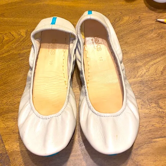 Tieks Women's Feather Grey Italian Leather Ballet Flats size 10