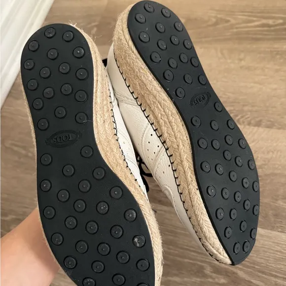 Tod's Woman Espadrilles White Size 7 Leather
