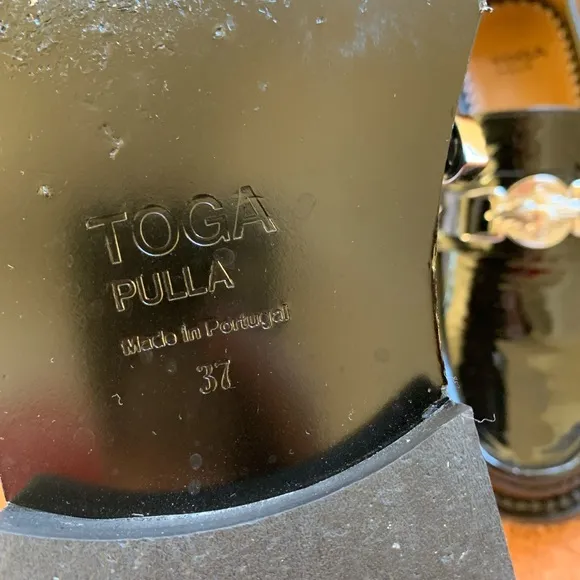 Toga Pulla Black Loafers CURRENT! patent leather 37 retail $525 EUC